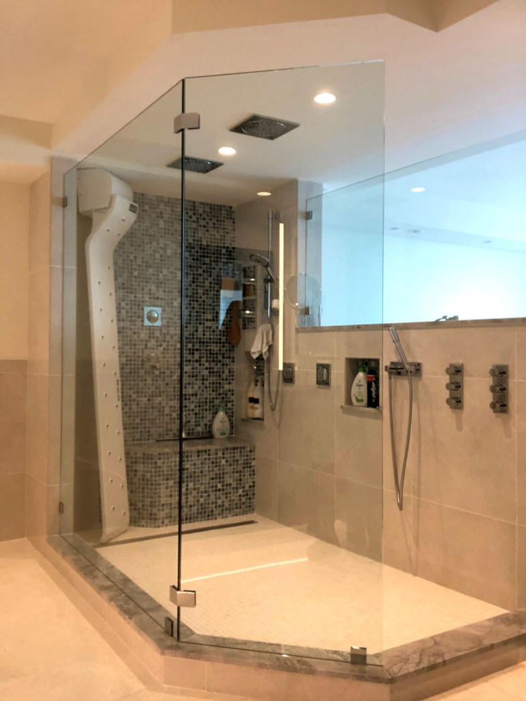 2 Neo Frameless Panels & Window on Right Side